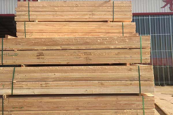 日照市岚山港木材加工区,是一家集生产,加工,销售为一体的木业公司